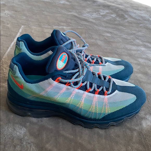 Nike Other - Nike Airmax